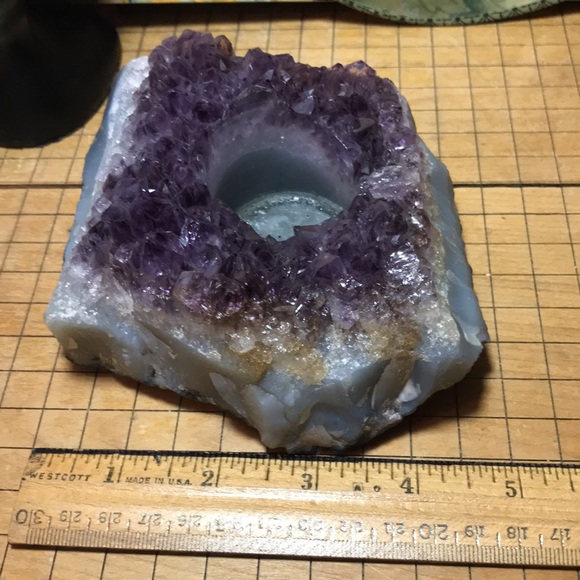 Amethyst Crystal Geode Tea Light Candle Holder 1lb 15oz Felted Base 4.75”x 4” - Picture 9 of 10